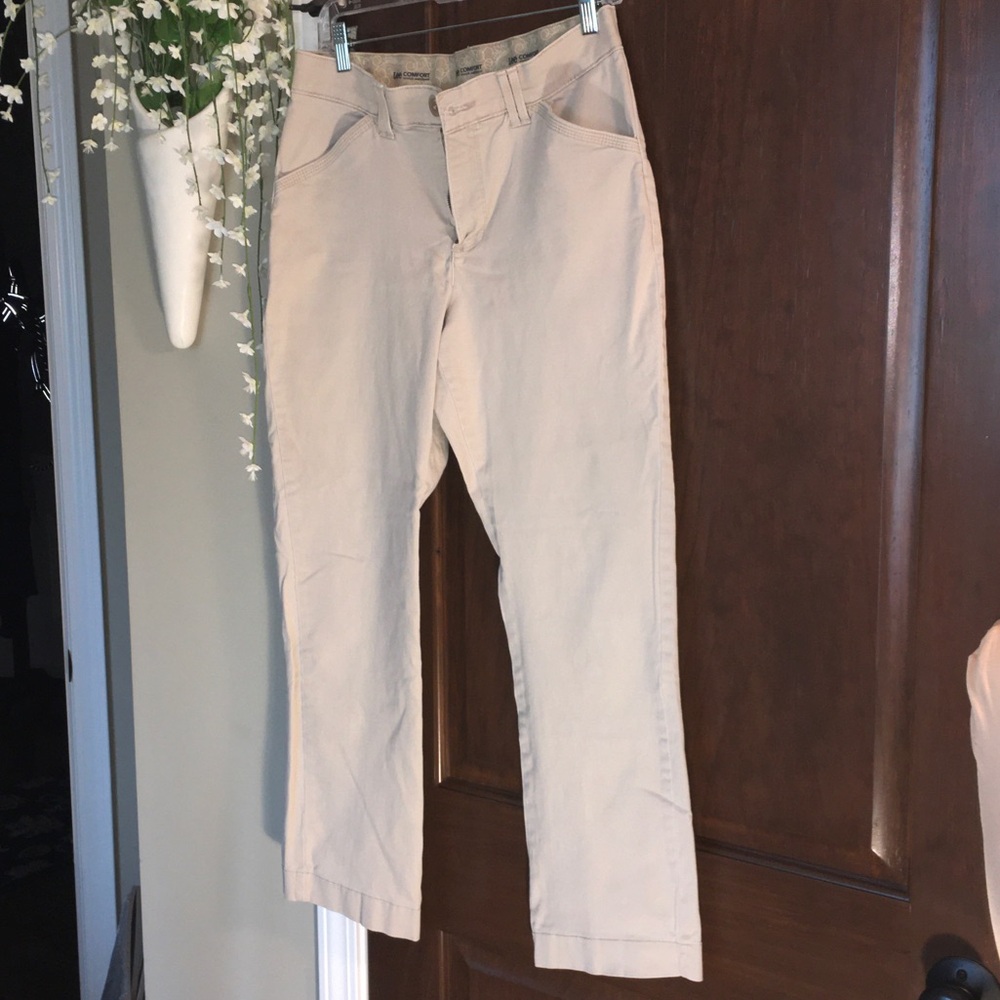 Lee Straight Leg Jeans in Light Khaki